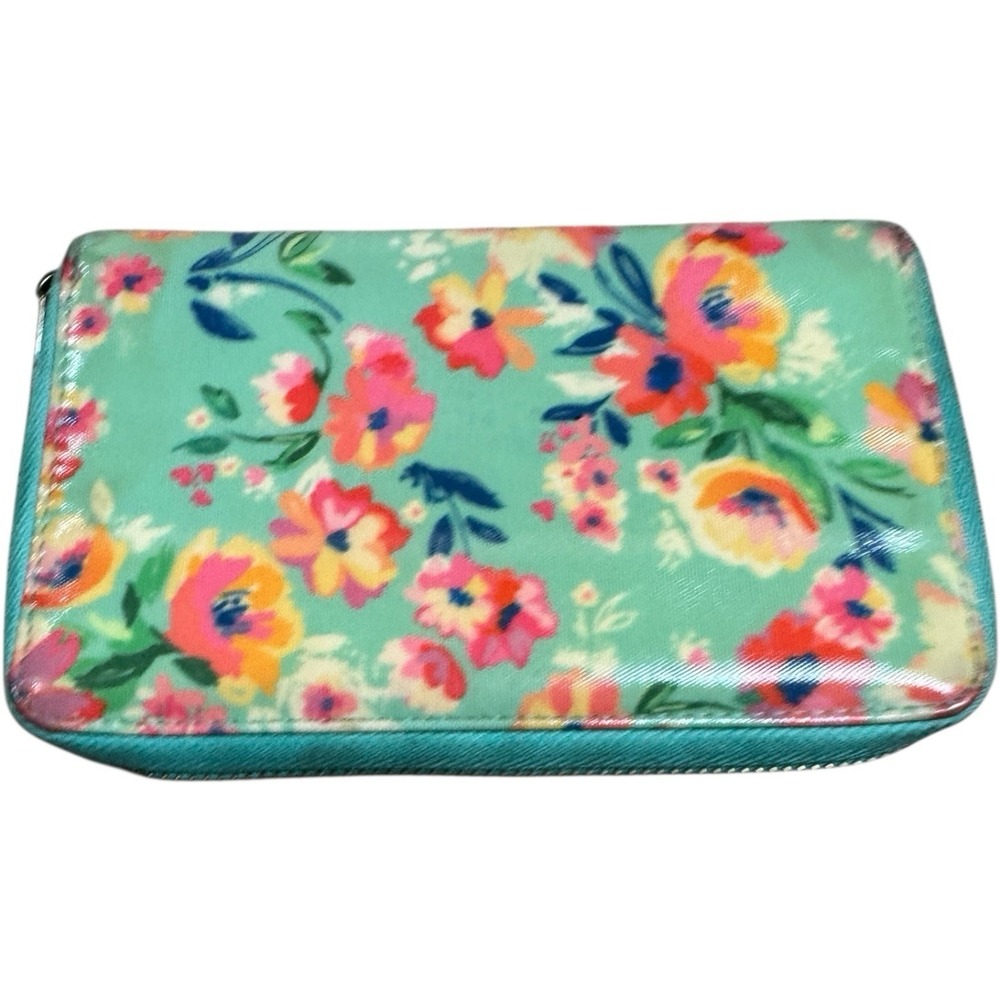 Wander Wallet Floral Bloom Wrislet 7" x 5"‎ Water Resistant Oil Cloth